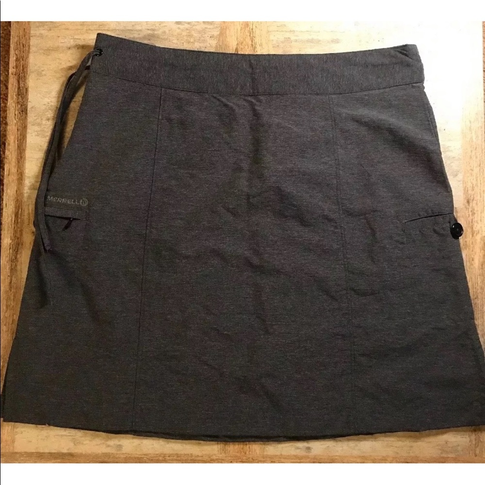 Merrell size 6 opti wick athletic skirt